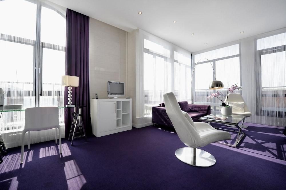 Hotel Der Valk Theaterhotel De Oranjerie 4*
